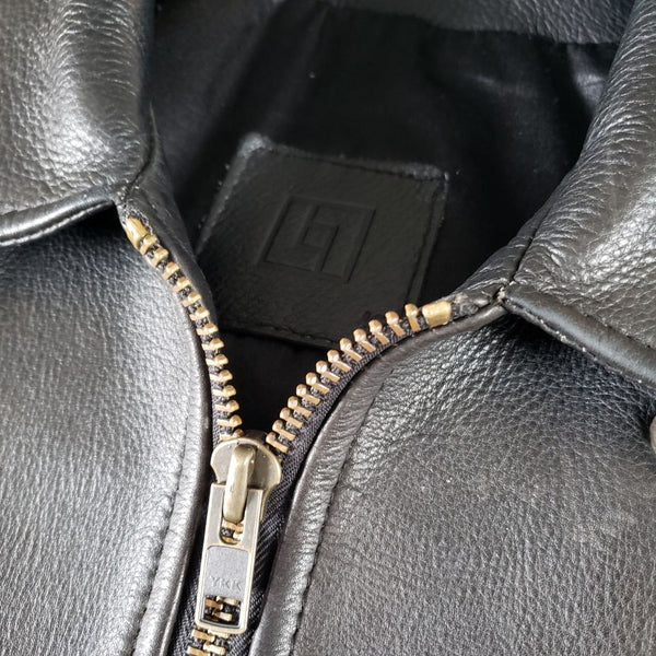 Leather items repair