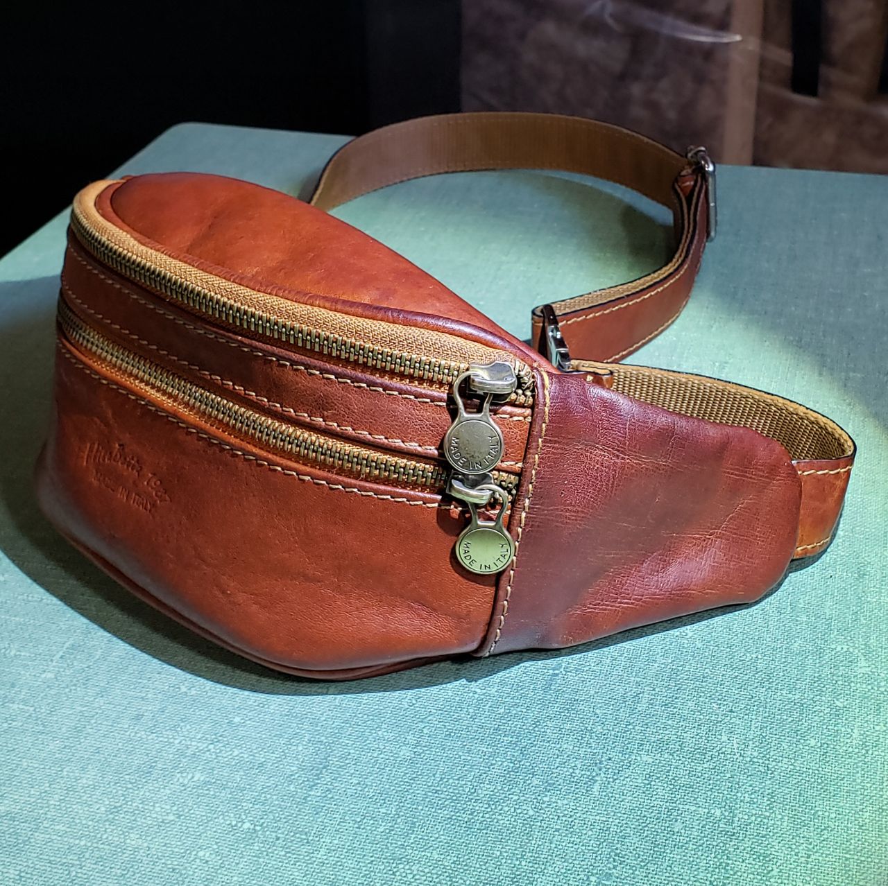 Leather items repair